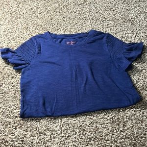Cat and Jack Ruffled sleeve shirt